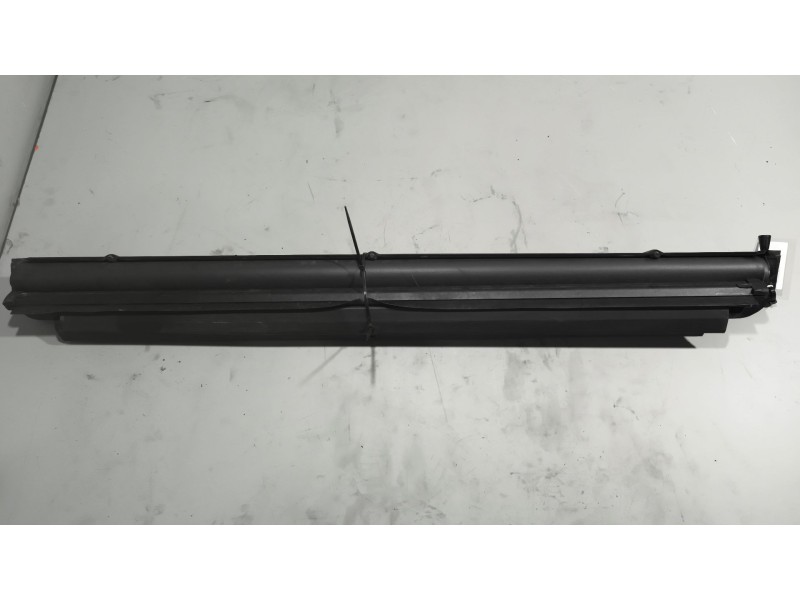 Recambio de cortina puerta izquierda para renault magnum ab diesel referencia OEM IAM   