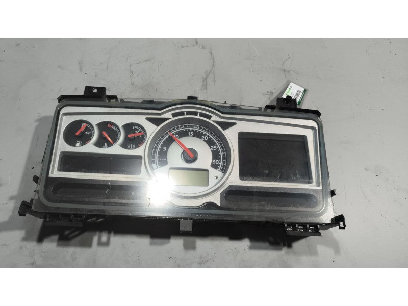 Recambio de cuadro instrumentos para renault magnum ab diesel referencia OEM IAM 7421573671  