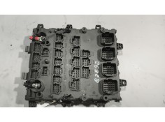 Recambio de caja reles / fusibles para renault magnum ab diesel referencia OEM IAM 7421464562   2