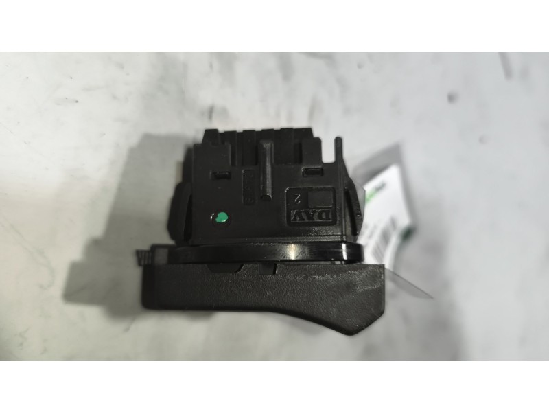 Recambio de interruptor para renault magnum ab diesel referencia OEM IAM 7420905312  