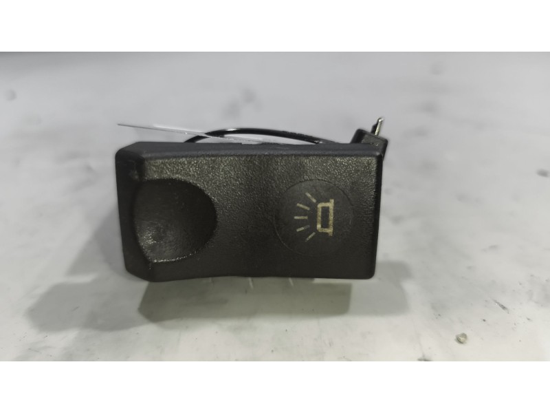 Recambio de interruptor para renault magnum ab diesel referencia OEM IAM 7421043756  