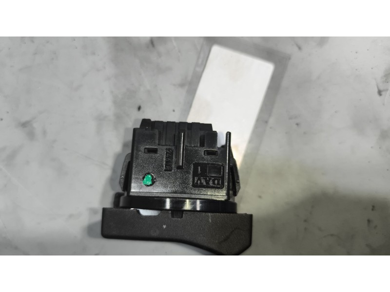 Recambio de interruptor para renault magnum ab diesel referencia OEM IAM 7421043756  