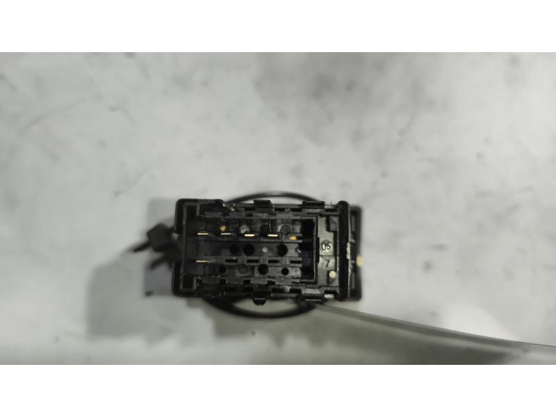 Recambio de interruptor para renault magnum ab diesel referencia OEM IAM 5010589016  