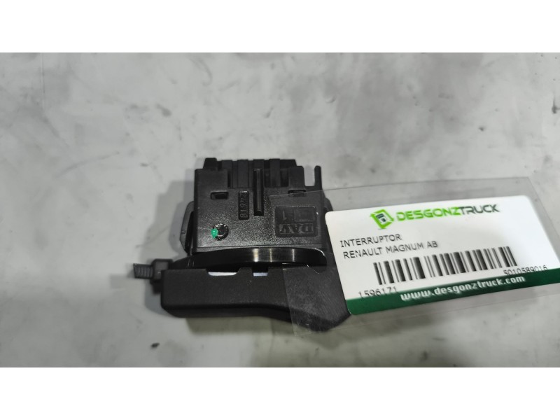 Recambio de interruptor para renault magnum ab diesel referencia OEM IAM 5010589016  