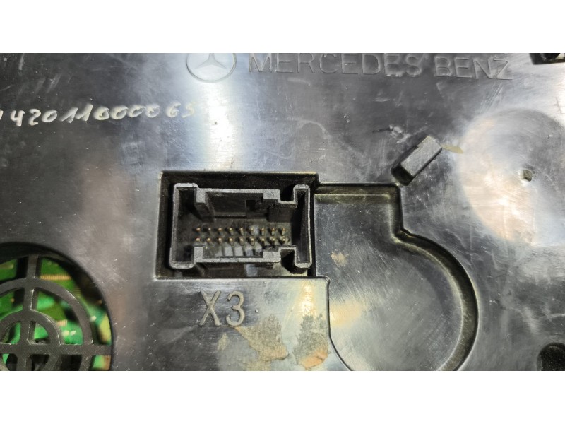 Recambio de cuadro instrumentos para mercedes-benz oc 500 le-1830h referencia OEM IAM A0034466121  