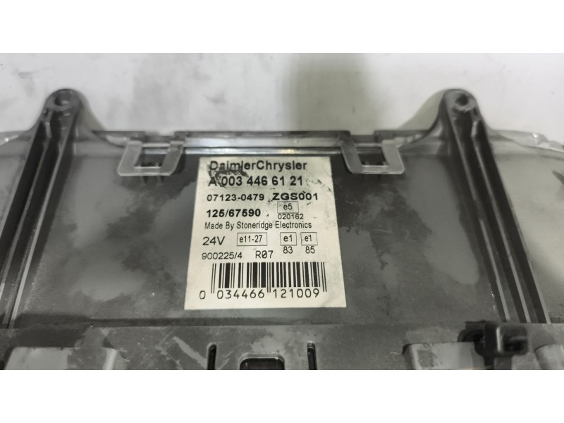 Recambio de cuadro instrumentos para mercedes-benz oc 500 le-1830h referencia OEM IAM A0034466121  