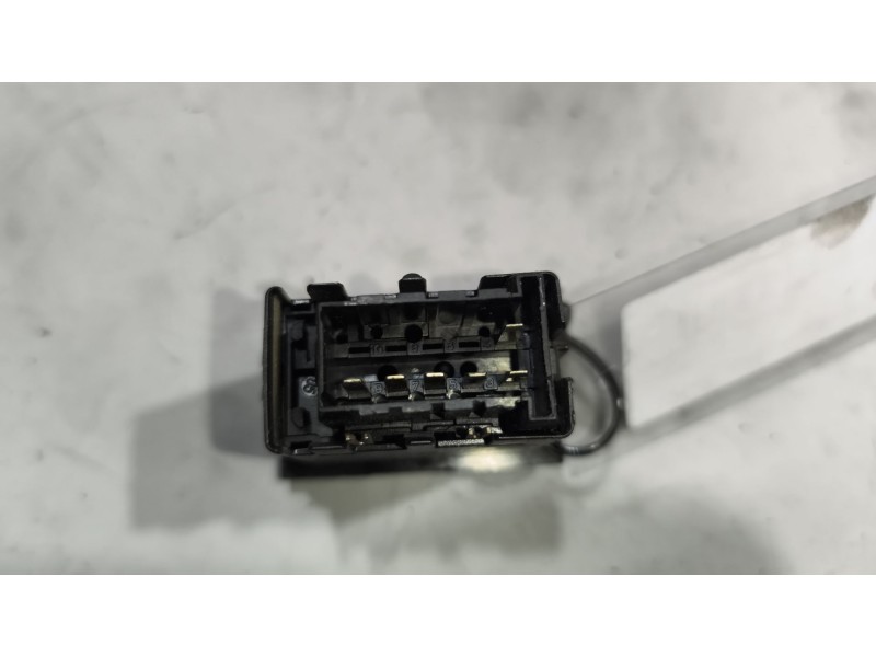 Recambio de interruptor para renault magnum ab diesel referencia OEM IAM 7421043754  