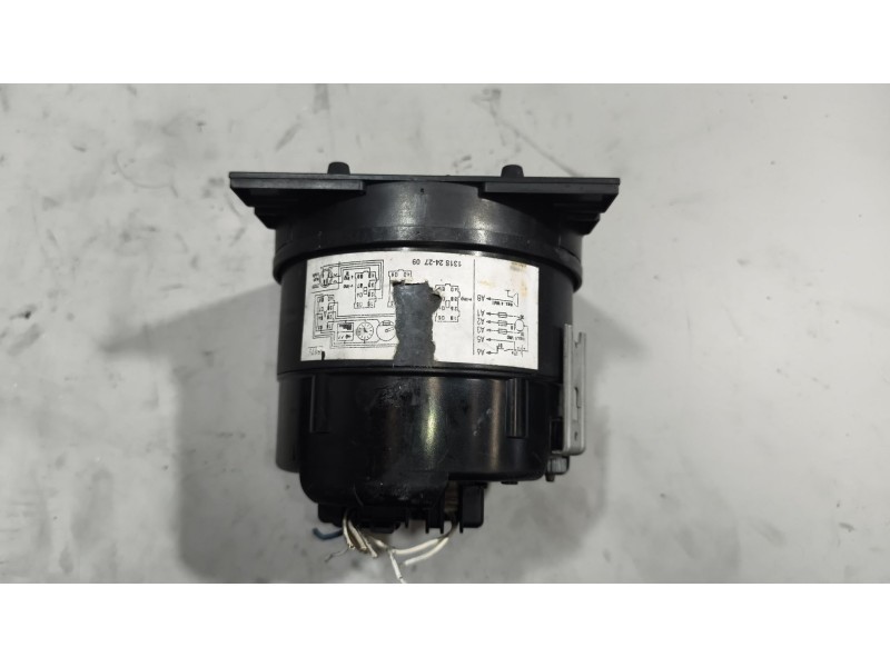 Recambio de tacografo para setra series 300 s317gt-hd, s317hd, s317hdh, s319gt-hd referencia OEM IAM 13182709 3233688 