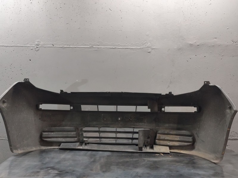 Recambio de paragolpes delantero para opel vivaro a furgoneta (x83) 1.9 dti (f7) referencia OEM IAM   