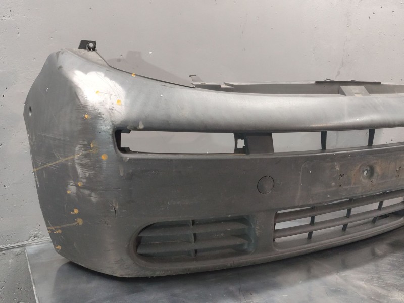 Recambio de paragolpes delantero para opel vivaro a furgoneta (x83) 1.9 dti (f7) referencia OEM IAM   