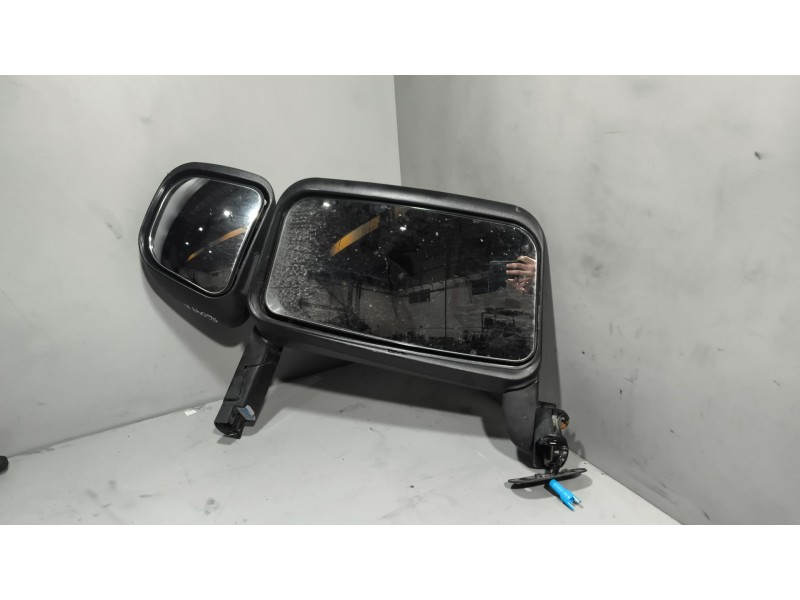 Recambio de retrovisor derecho para scania serie 4 (p/r 164 l) 15.6 diesel referencia OEM IAM   