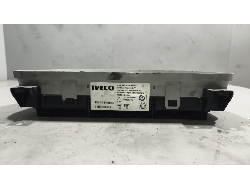 Recambio de cuadro instrumentos para iveco stralis (ad/at) referencia OEM IAM 504025358  