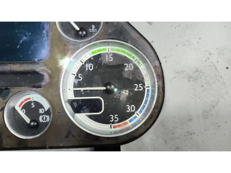 Recambio de cuadro instrumentos para daf serie lf45.xxx desde 06 6.7 diesel referencia OEM IAM 1699402 7420909972 