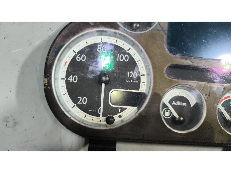 Recambio de cuadro instrumentos para daf serie lf45.xxx desde 06 6.7 diesel referencia OEM IAM 1699402 7420909972 