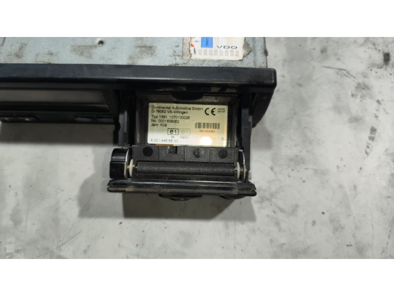 Recambio de tacografo para mercedes-benz oc 500 rf 2542 referencia OEM IAM 13811070100026 0001658062 a0014466633