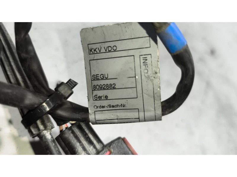 Recambio de cerradura puerta delantera izquierda para renault midlum fg xxx.10    e5 corto referencia OEM IAM 7420864256  