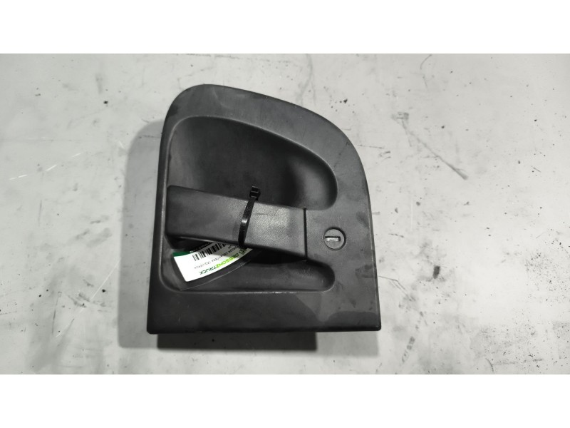 Recambio de maneta exterior delantera izquierda para renault midlum fg xxx.10    e5 corto referencia OEM IAM 5001858129 50105387