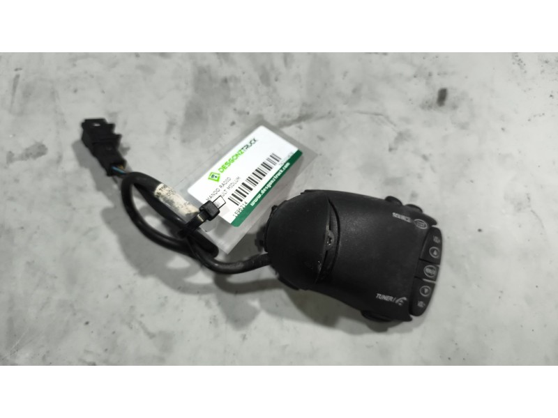 Recambio de mando radio para renault midlum fg xxx.10    e5 corto referencia OEM IAM 7421014639  
