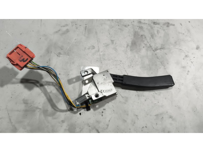 Recambio de mando intarder para volvo touring b7r autobus referencia OEM IAM 3197868  