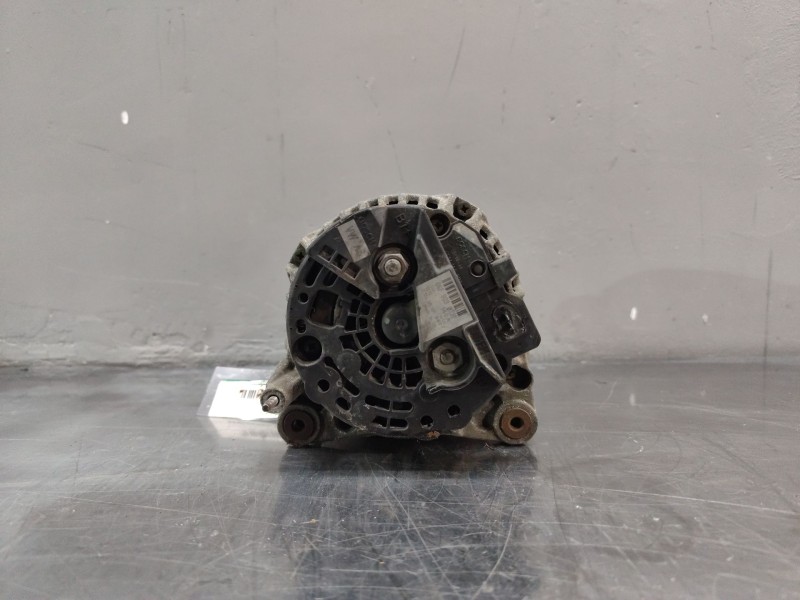 Recambio de alternador para skoda octavia ii combi (1z5) 2.0 tdi 4x4 referencia OEM IAM 06F903023F  