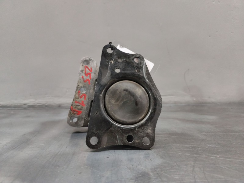 Recambio de soporte motor derecho para seat ibiza iii (6l1) 1.9 tdi referencia OEM IAM 6Q0199185R  