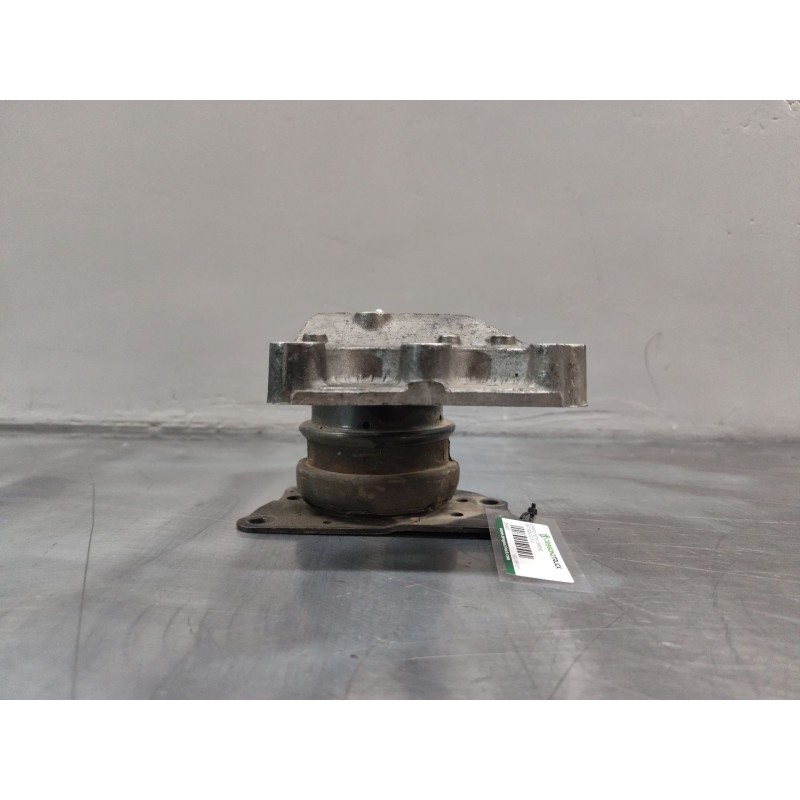 Recambio de soporte motor derecho para seat ibiza iii (6l1) 1.9 tdi referencia OEM IAM 6Q0199185R  