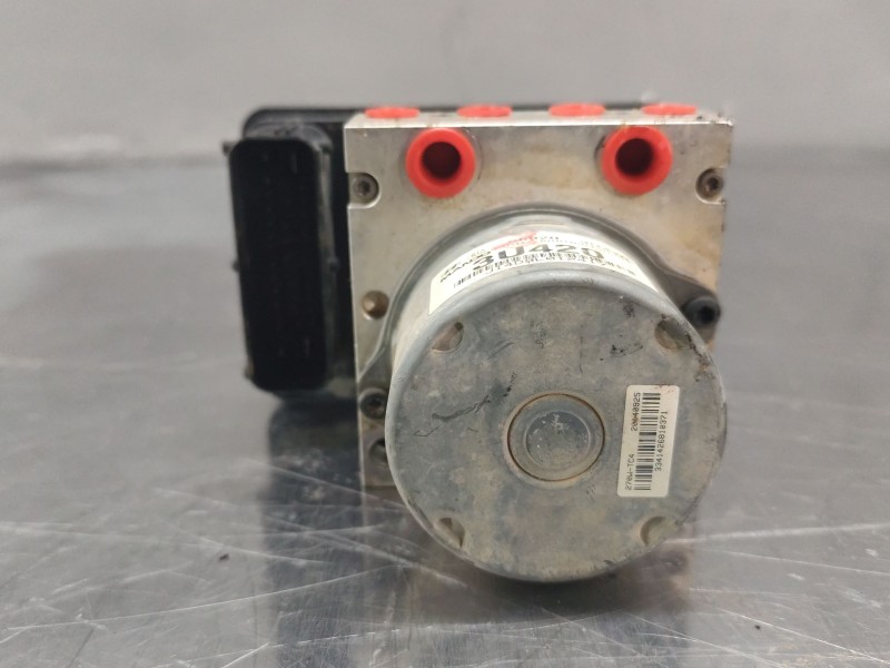 Recambio de abs para kia sportage concept 4x2 referencia OEM IAM 589203U420  