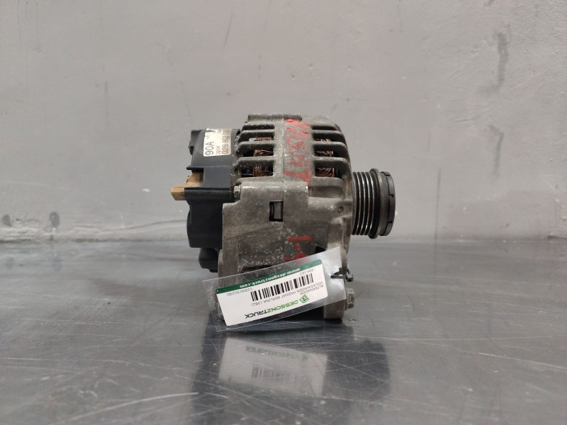 Recambio de alternador para volkswagen passat berlina (3b2) comfortline referencia OEM IAM 028903029D  