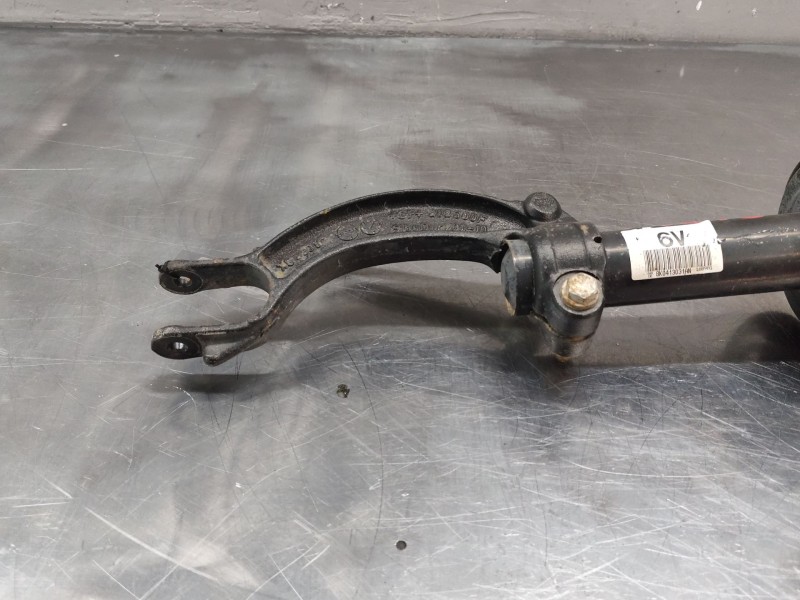 Recambio de amortiguador delantero izquierdo para audi a4 ber. (b8) básico referencia OEM IAM 8K0413031CG  