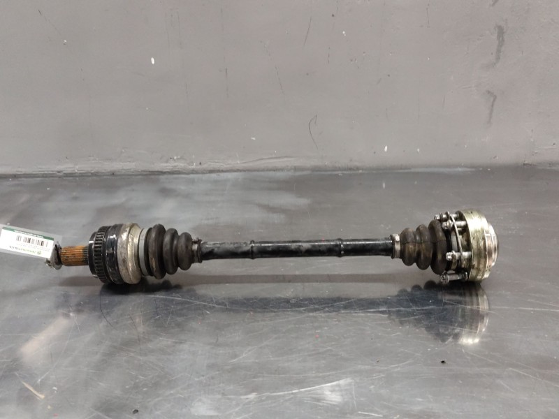 Recambio de transmision trasera izquierda para bmw serie 1 berlina (e81/e87) 120d referencia OEM IAM   