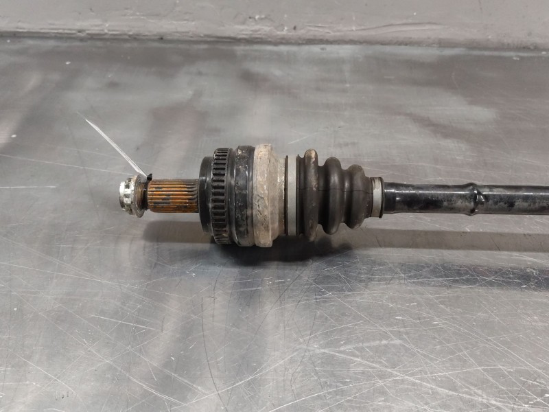 Recambio de transmision trasera izquierda para bmw serie 1 berlina (e81/e87) 120d referencia OEM IAM   