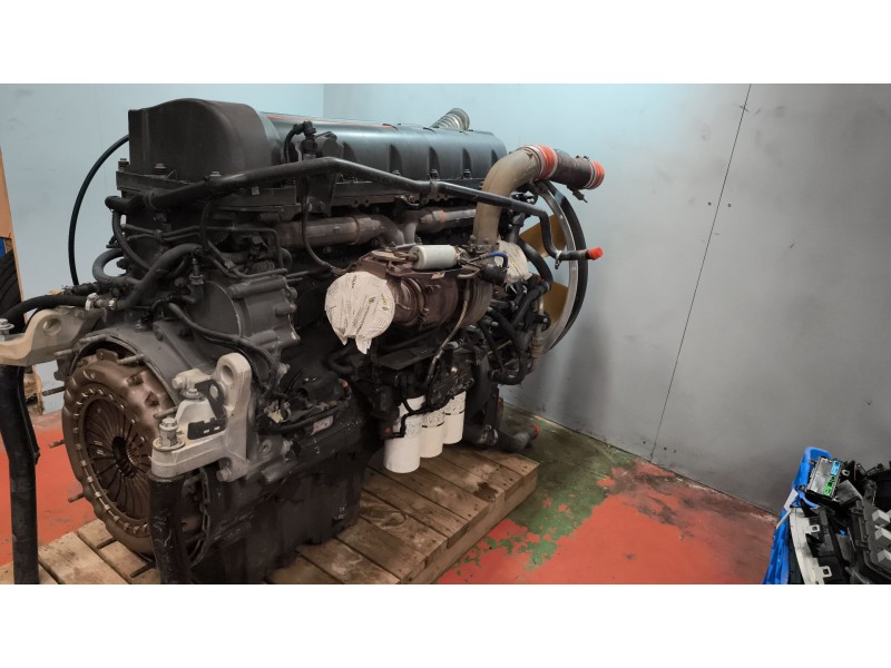 Recambio de motor completo para renault magnum ab diesel referencia OEM IAM DXI13480EUV  