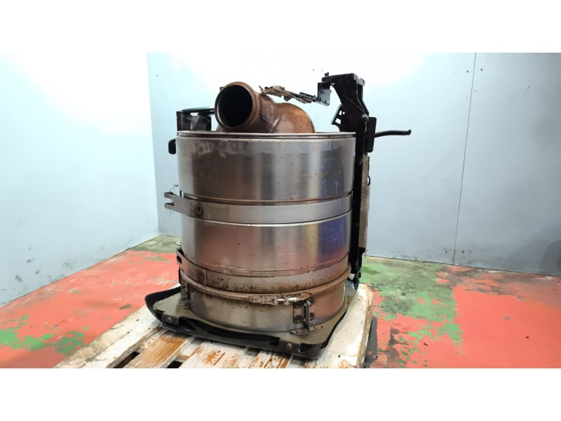 Recambio de catalizador para scania r i r 500 referencia OEM IAM 1928892 1944879 