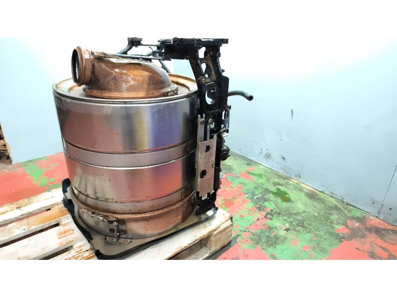 Recambio de catalizador para scania r i r 500 referencia OEM IAM 1928892 1944879 