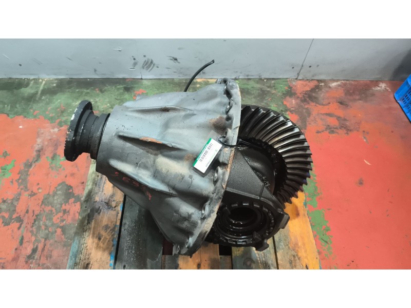 Recambio de grupo para mercedes-benz oc 500 le-1830h referencia OEM IAM A6343504400 RELACION:47X9 