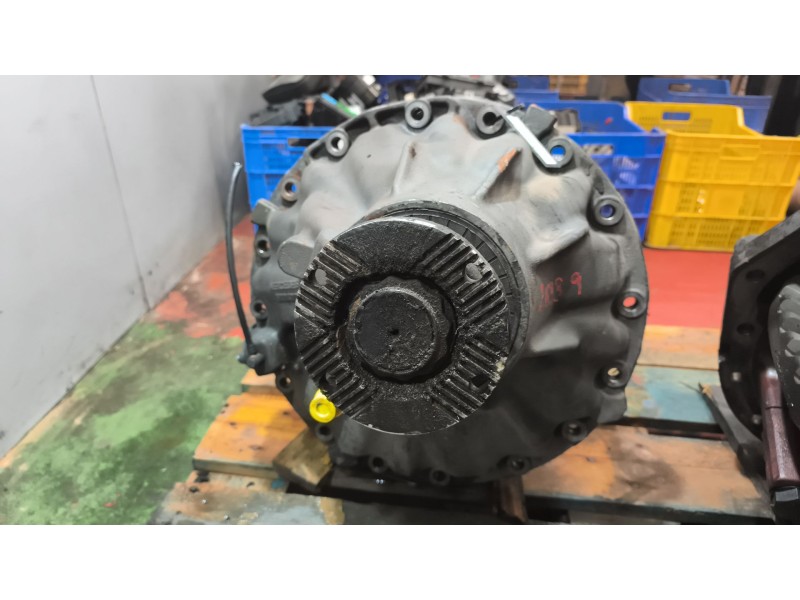 Recambio de grupo para mercedes-benz oc 500 le-1830h referencia OEM IAM A6343504400 RELACION:47X9 