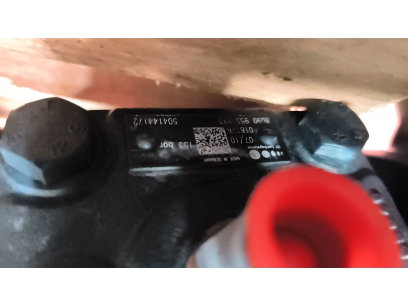 Recambio de caja direccion para iveco eurocargo 05.03  5.9 diesel referencia OEM IAM 504144172 8090955193 