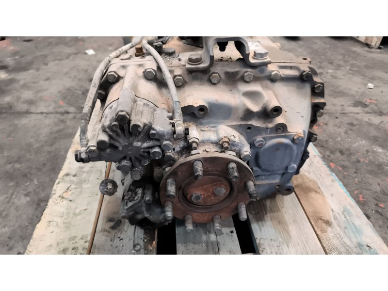 Recambio de caja cambios para pegaso trucks serie 1200 1236 referencia OEM IAM 16S130 1295052244 70170306080