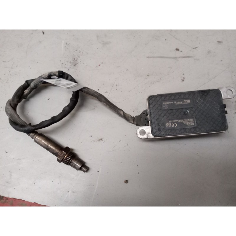 Recambio de inyector para renault magnum ab 2005 12.8 diesel referencia OEM IAM 22827993 INYECTOR ADBLUE 