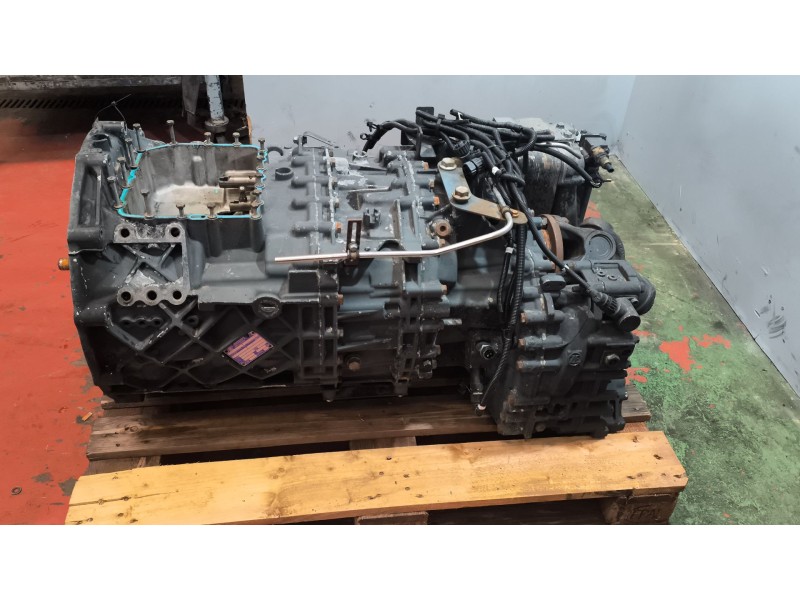 Recambio de caja cambios para mercedes-benz oc 500 rf1842 / titaniun referencia OEM IAM 12AS2301BO 1348045048 A0022601000