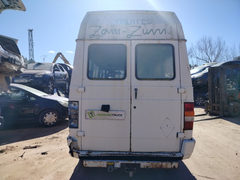 nissan trade furgoneta del año 1994