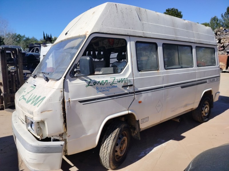 nissan trade furgoneta del año 1994