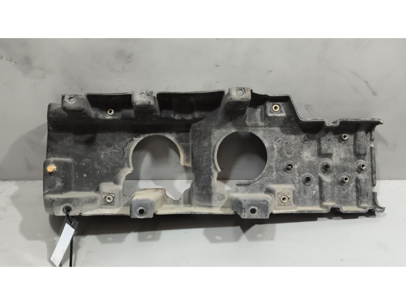 Recambio de soporte faro derecho para nissan trucks atleon tk160.95 referencia OEM IAM 260469X402 260469X401 260469X002