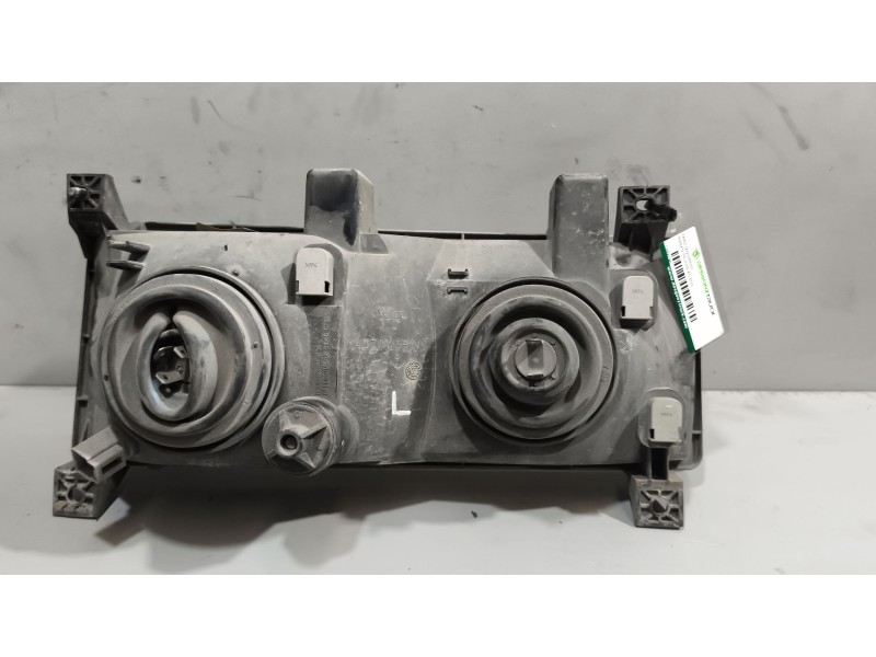 Recambio de faro izquierdo para nissan trucks atleon tk160.95 referencia OEM IAM   