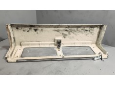 Recambio de moldura trasera cabina para renault magnum ab 2005 12.0 diesel referencia OEM IAM 5010574321 500938738 5000938580 2