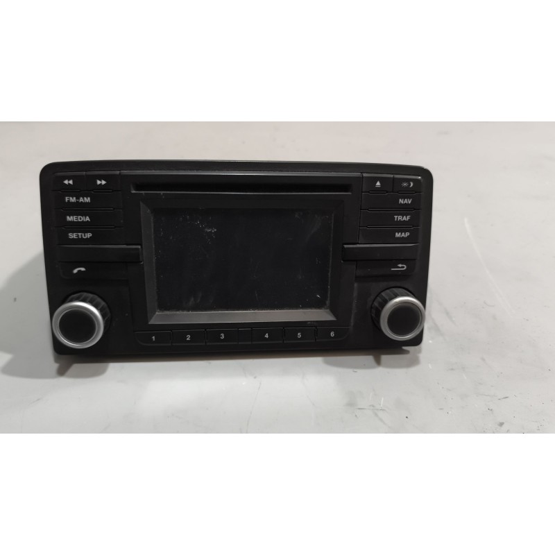 Recambio de sistema audio / radio cd para man tgx 18.xxx fg / 4x2 bl xl referencia OEM IAM 81281006017  