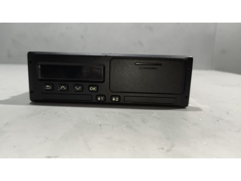 Recambio de tacografo para daf serie xf euro 6 12.9 diesel referencia OEM IAM SE5000-8 2278943 