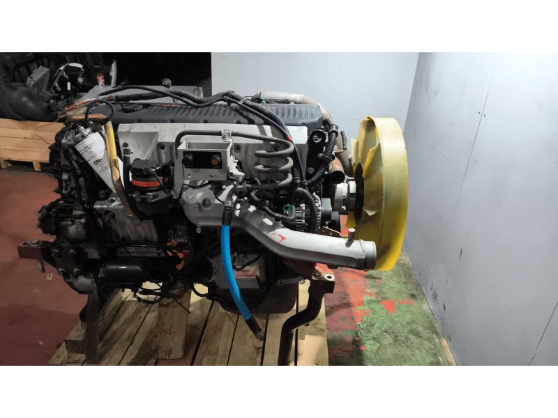 Recambio de motor completo para iveco eurotech cursor (mh) 7.8 diesel referencia OEM IAM f2be0681c  