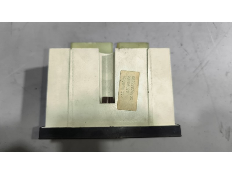 Recambio de cuadro instrumentos para iveco eurotech (mp) 9.5 diesel referencia OEM IAM 98495026  