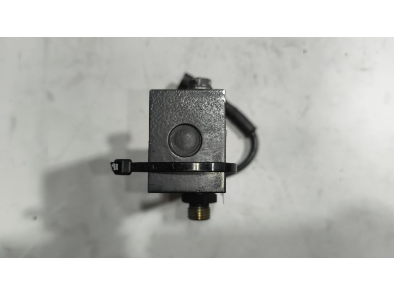 Recambio de valvula aire para iveco stralis (as) 12.9 diesel referencia OEM IAM 504203276  